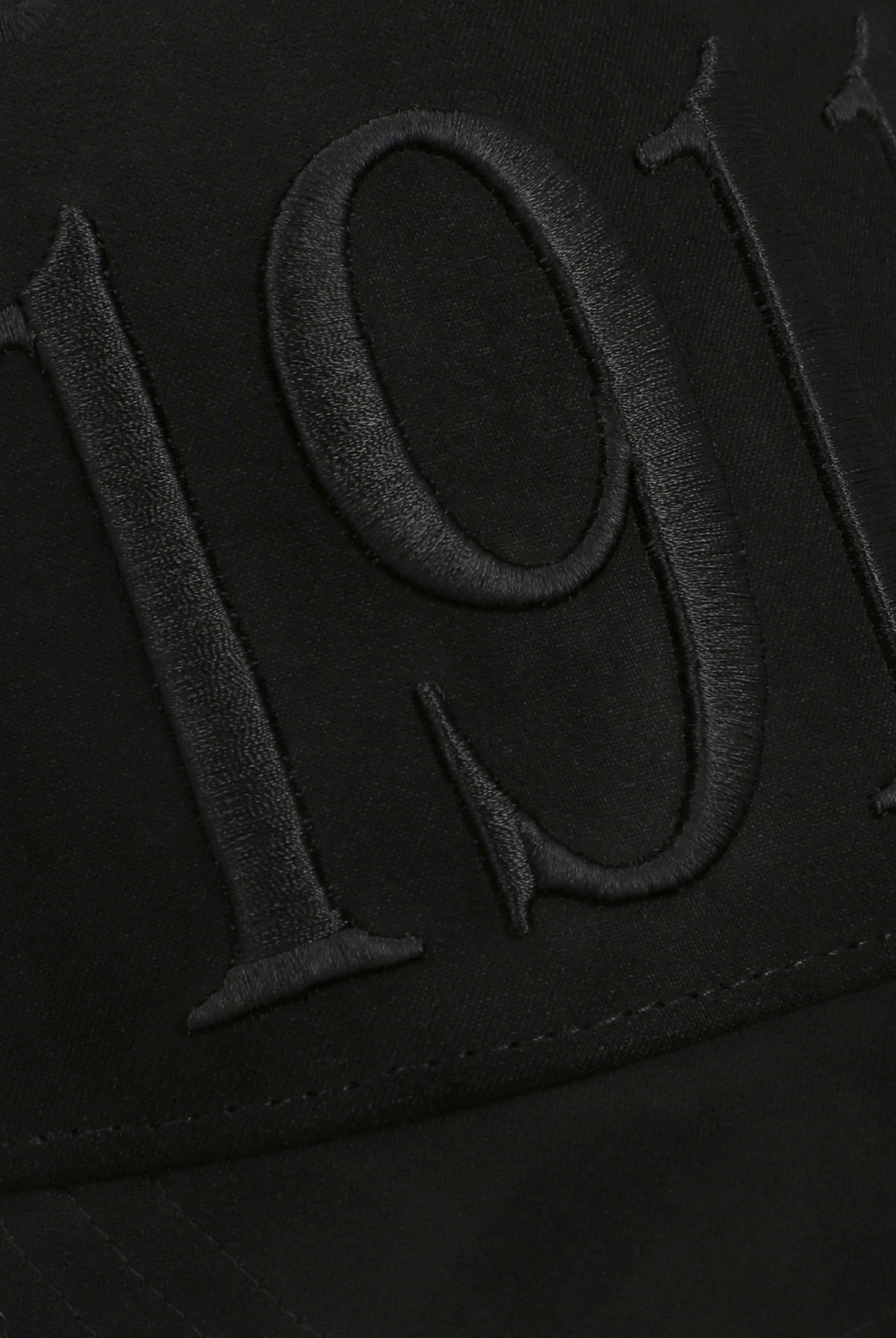 Displays the Black 'FILA' branded Hazza Large 1911 Embroidered Mesh-Back Cap featuring the 1911 branding