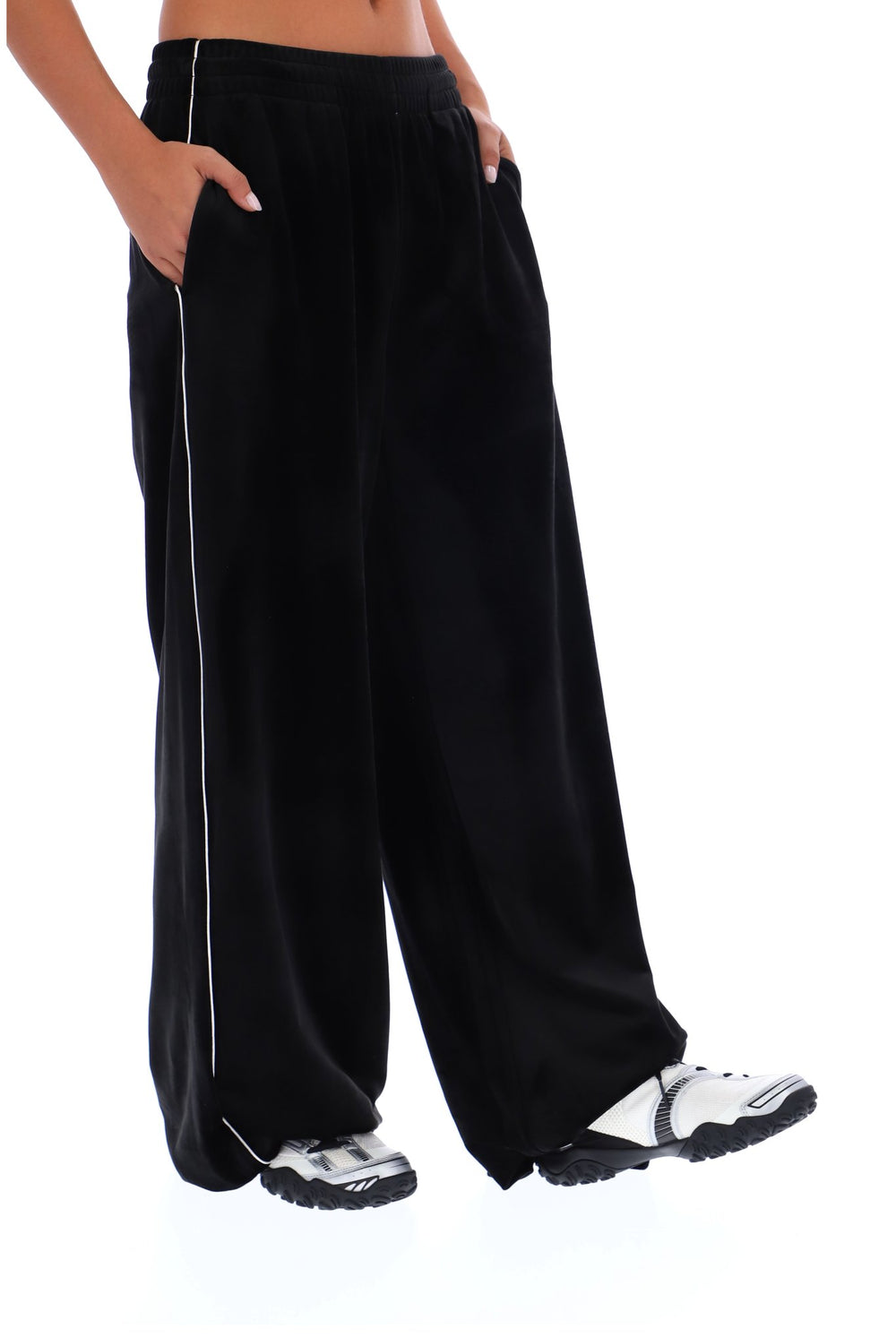 Black Angel Velour Wide Leg Pant
