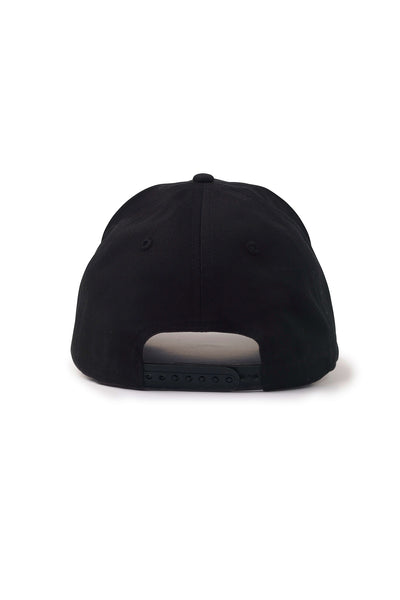 Illa Snapback Baseball Cap